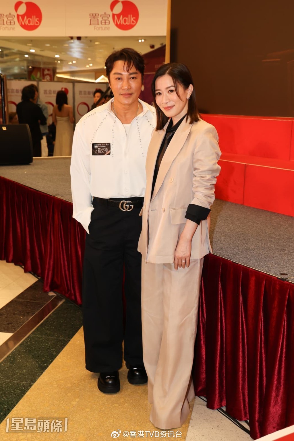 星岛：正义女神｜佘诗曼被谭耀文赞牌技高超曾大手笔一人一只鸡犒劳剧组重提拍《新