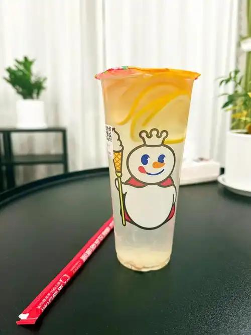每家奶茶店都有一张“免死金牌”，以下为各大奶茶品牌的镇店之宝盘点，看看是否有你最