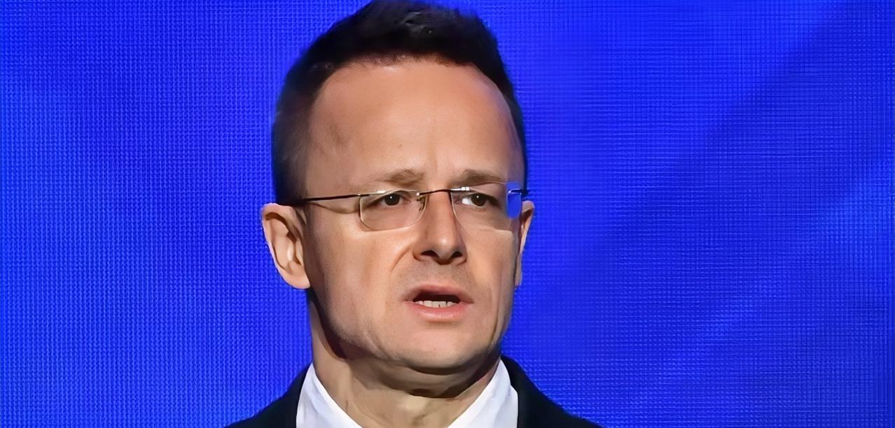 欧尔班在作“最后的挣扎”​欧洲新闻网报道，匈牙利外长西雅尔多2月22日表示，在