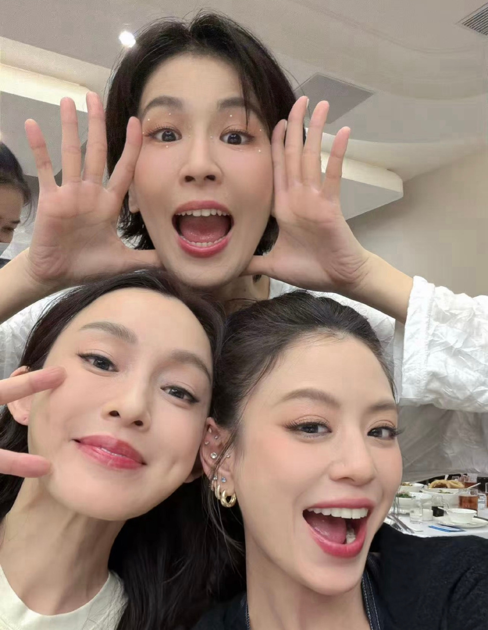 萌的呀