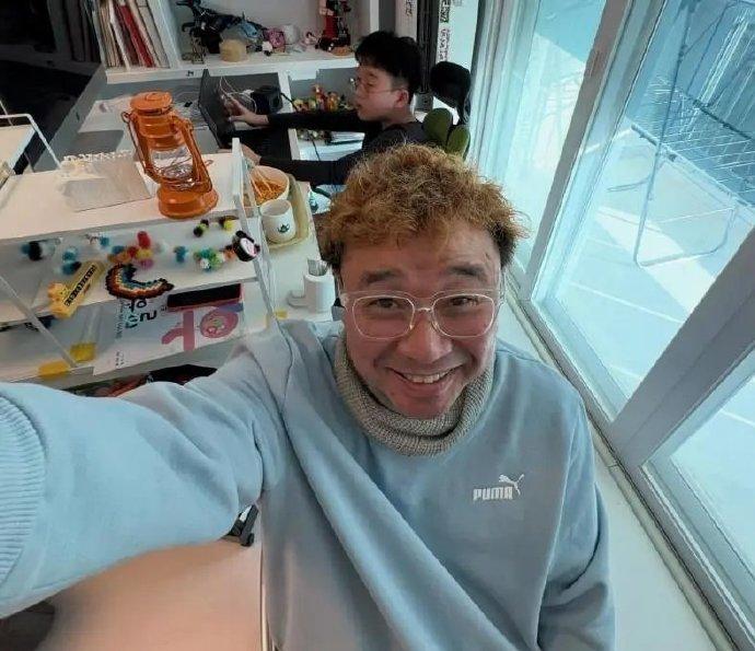 具俊晔运势极差，周围的人都会受到他能量场的影响，点儿背。自从大S和具俊晔复合以