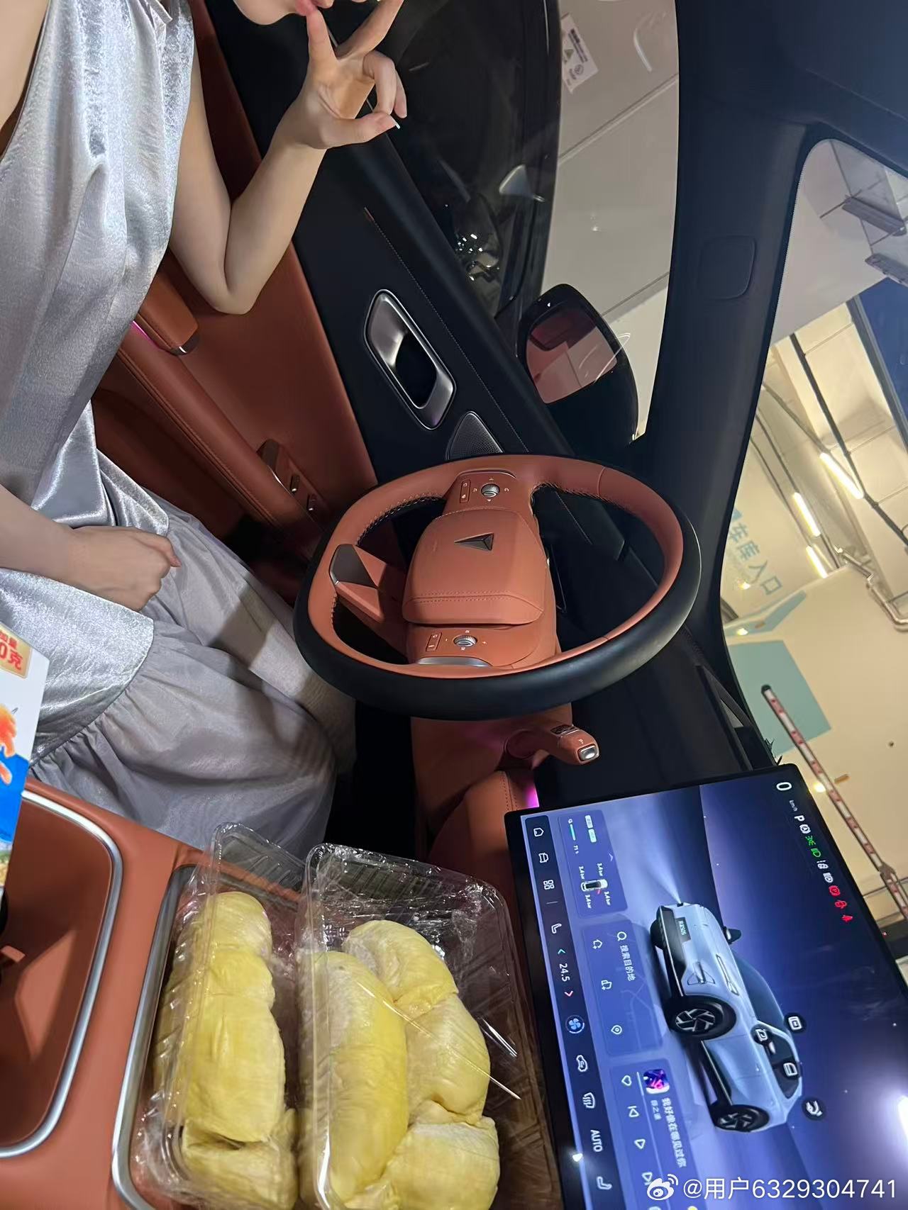 对比了好几台同价位新能源车型，兜兜转转，最后敲定全新深蓝S05非激光版，今天终于顺利提车，分享完整选