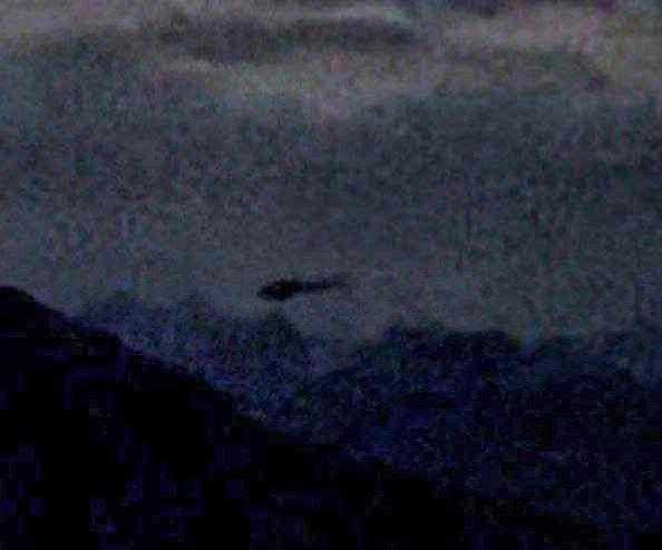 据传这是参与营救F-15武器官的HH-60直升机2026年4月5日，当地时间