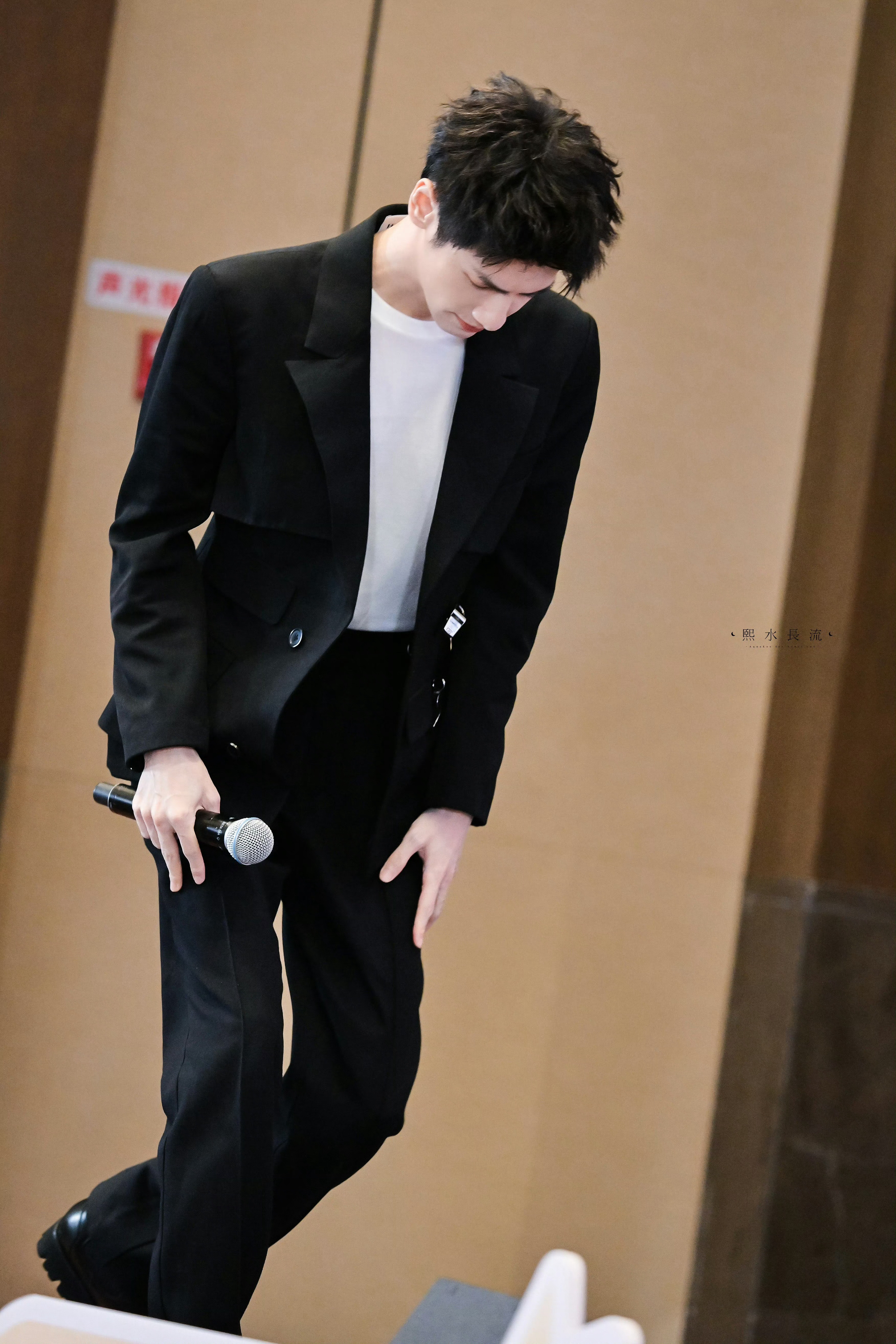 转存收藏～罗云熙美图饭拍罗云熙心有灵犀线下见面会🥭2025.11.11芒果t