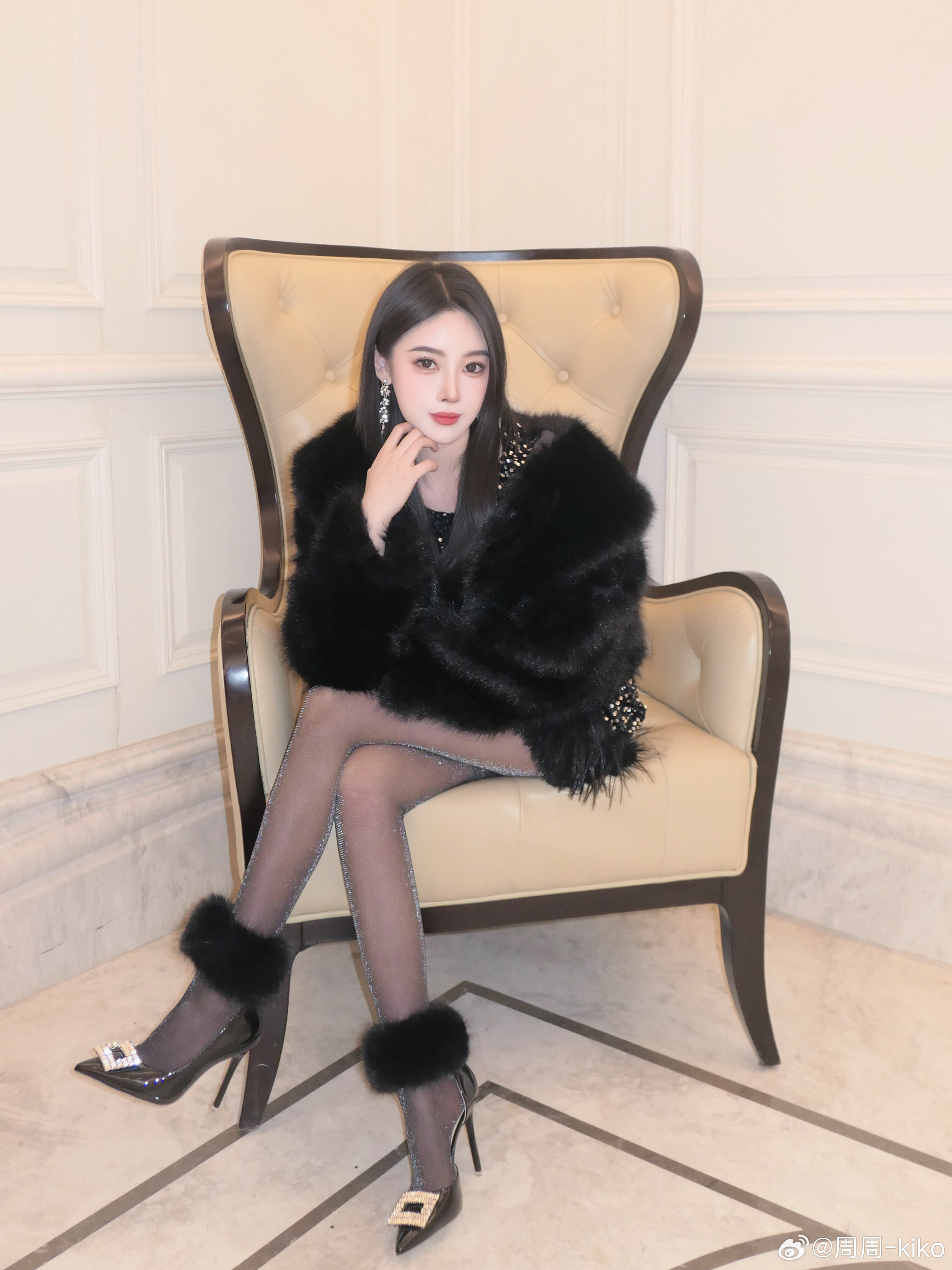 闪闪惹人爱✨🖤