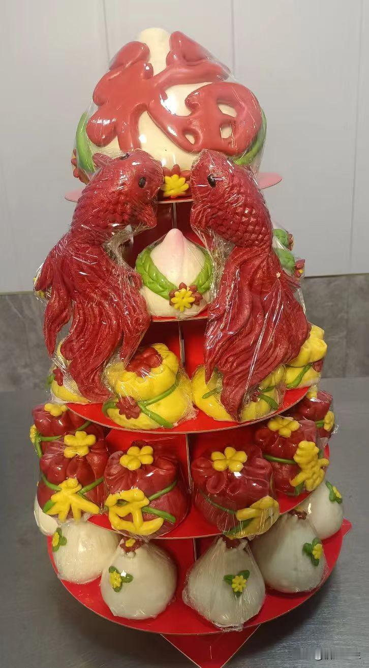 结婚十八年，厨房好像天生就只属于我一个人。老公休息在家，我下班到家他问我：吃什