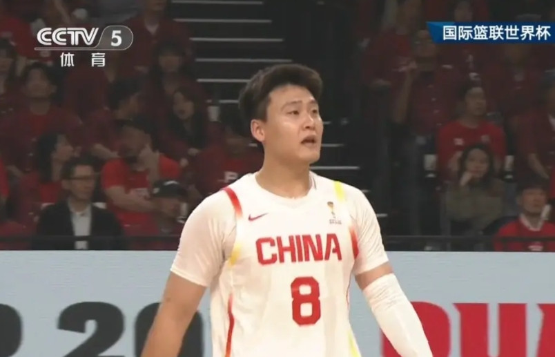 中国男篮100-93中国台北，赢球的4大功臣！1，胡金秋，虽然比赛期间大起大