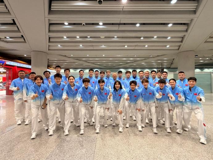 第20届名古屋亚运会国羽最终出征名单项目：羽毛球（共31人）领队：高元义