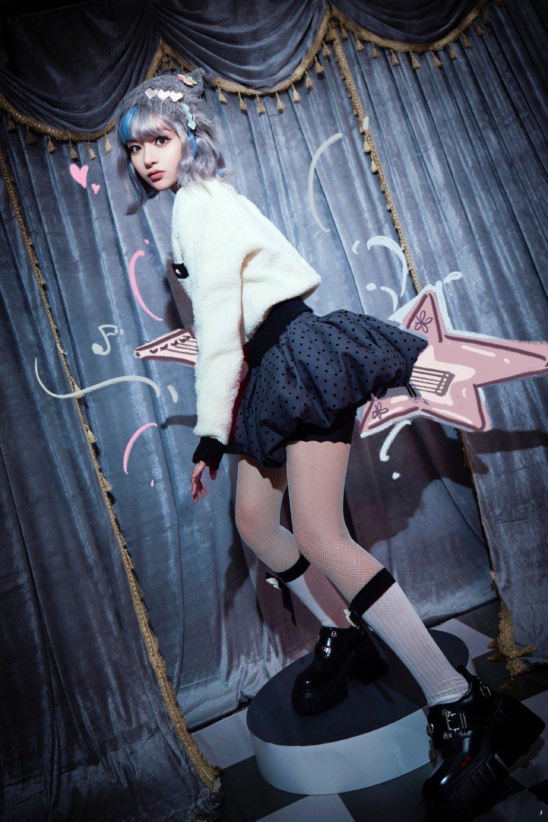 黄霄雲我没有做妆发从观众席的幸运儿到舞台上的歌者，黄霄雲把追星变成了一场美好的