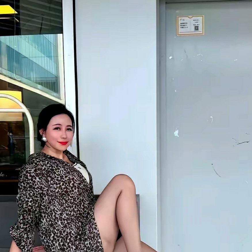 咖丝的氛围感～～