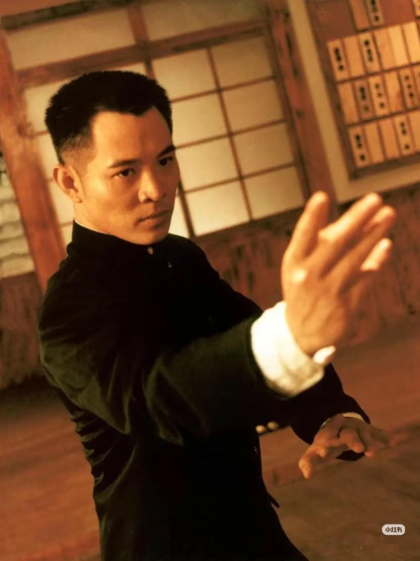 偷换偷换心脏、贪污善款、抛妻弃子，李连杰身上的标签哪个才是真的？贪污善款、抛