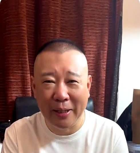 郭德纲无心插柳柳成荫！郭德纲为讨妻子王惠开心而创办的德云社鼓曲社4年了。