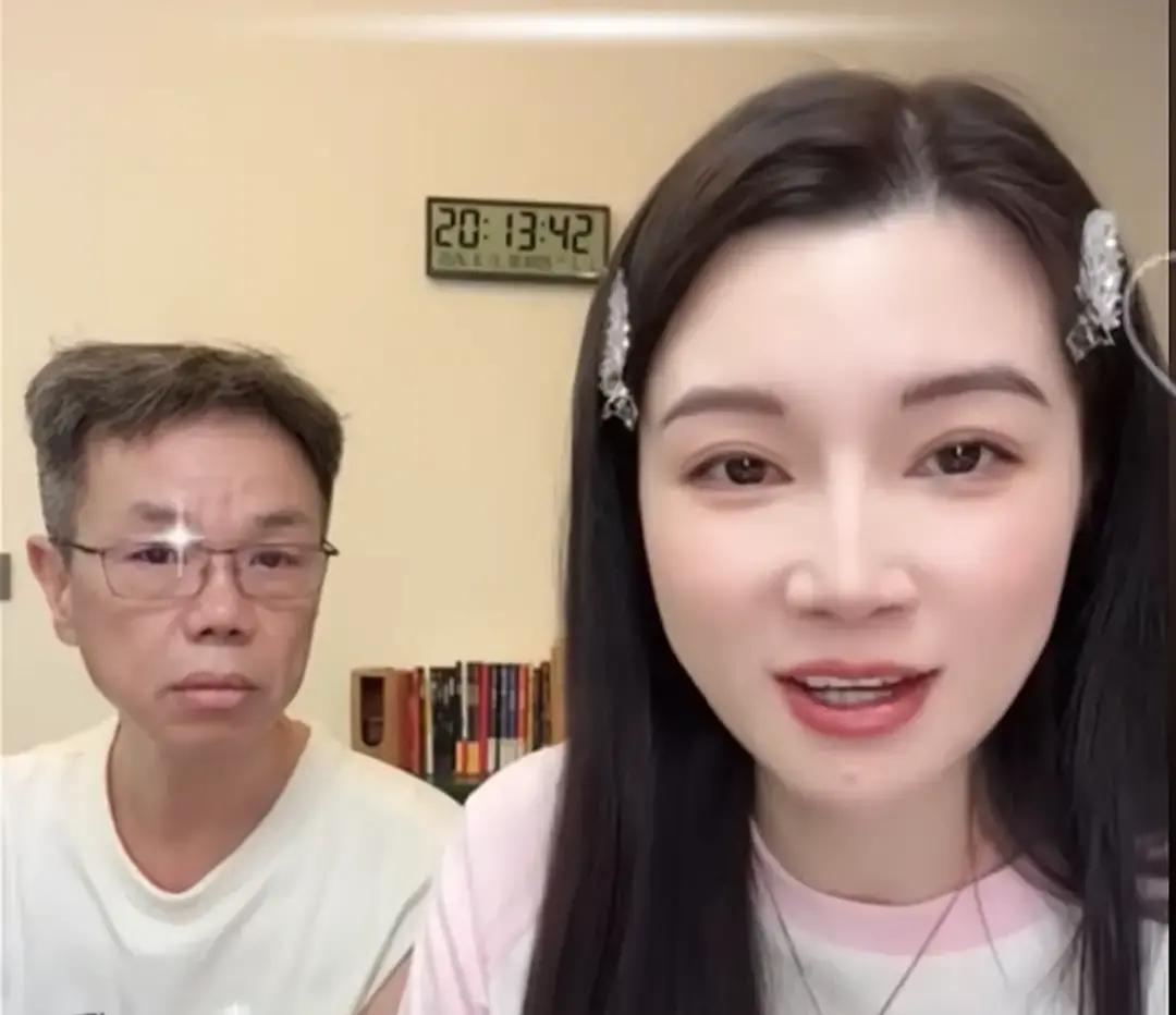 这两天我刷直播的时候，突然刷到赖昌星儿媳韩妮可。说实话，第一反应就是愣了一下