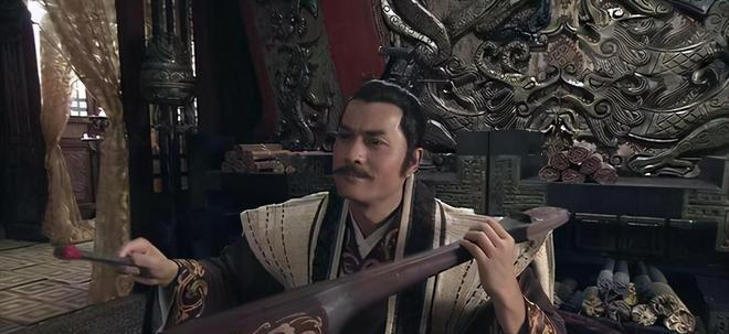 北魏时期，24岁就守寡的冯太后，突然身体不适，于是请来太医，太医一诊断，就心知不