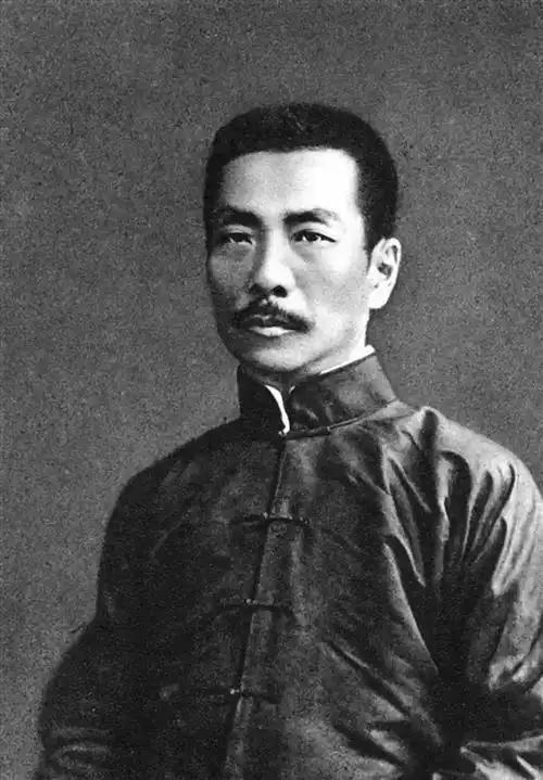 一位狠人说：“活着的目的就是淘汰所有人，包括你的爱人，你的子女，你的孩子！你只有