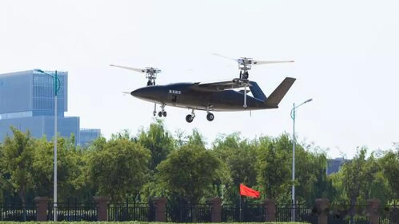 中国新型倾转旋翼无人机"启直5号"成功首飞¬台防务部门：美方对台分享实