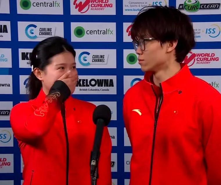 新西兰偷分，8-5击败荷兰！中国队小组第二晋级席位赛！感谢新西兰！澳大利亚锁定B