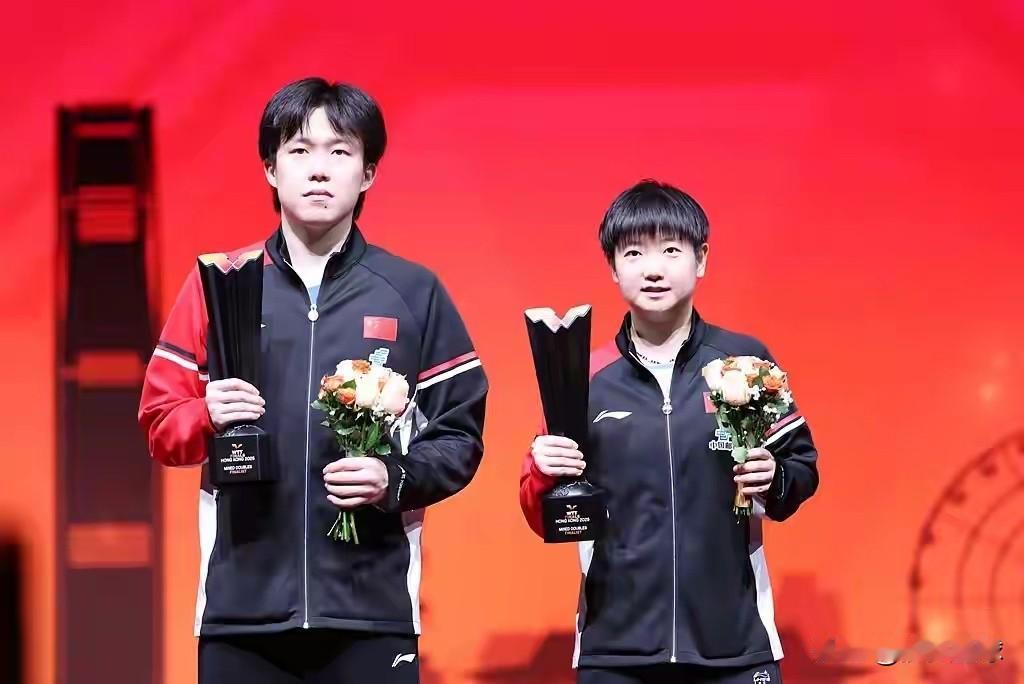 你心目中的最佳女乒选手是谁?孙颖莎！从荣誉上来说，她不是最多的，但她的比赛精