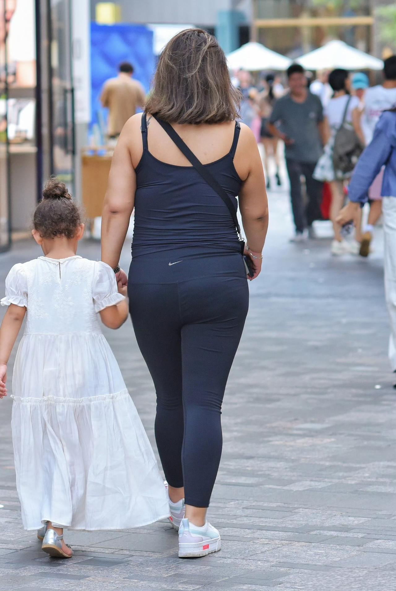 这个宝妈好有安全感