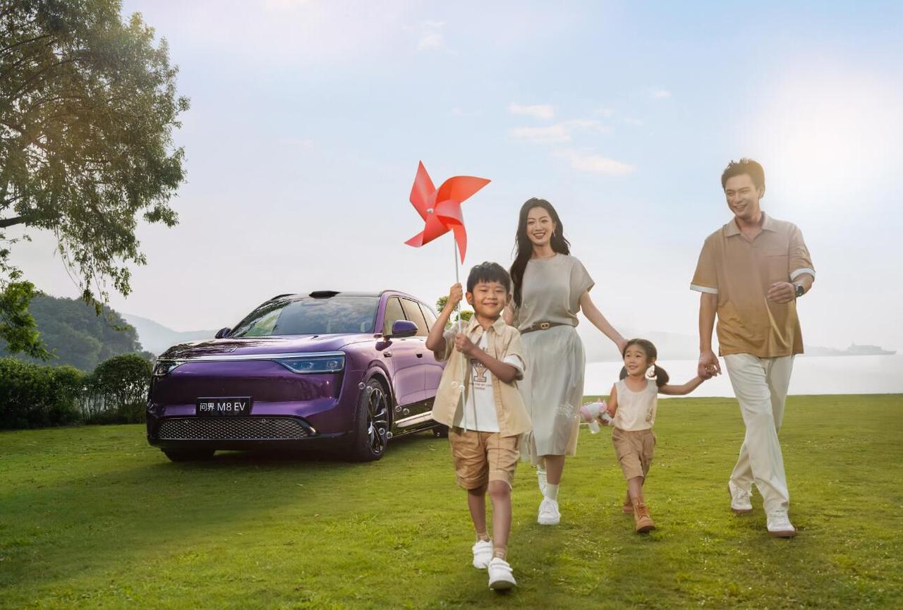 问界M8纯电版哪里香？大家发现了没有？以前主要是增程的车型，现在也在全面的铺开