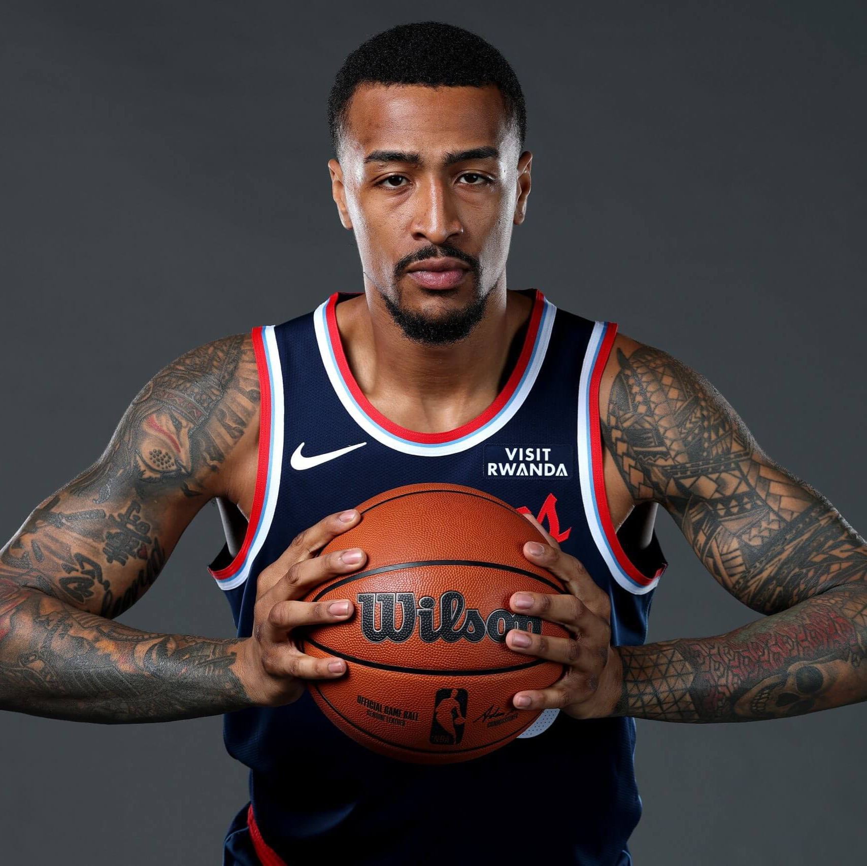 NBA记者Jakelfischer在节目中表示，自由球员约翰·科林斯预计会在今