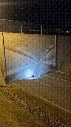 事实证明，晚上的确是做坏事的时候。