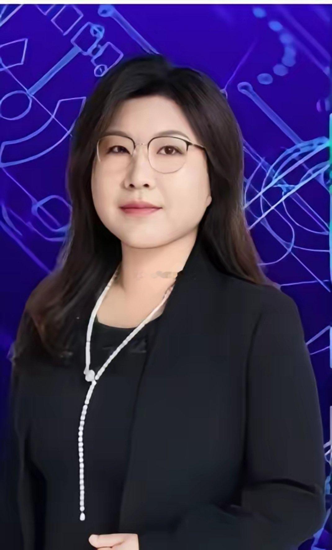 北大新副校长段慧玲，直接把“第一学历论”给干碎了！！她本科是东北石油大学，在很多