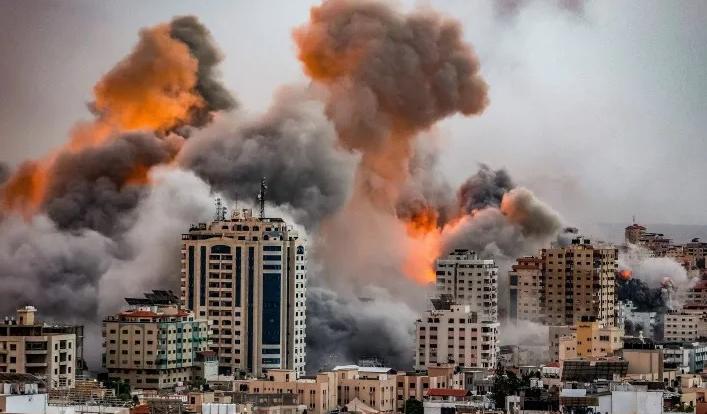 美国人这次是真的慌了神！就在这两天，伊朗直接打在了美军的七寸上！ 英国媒体更