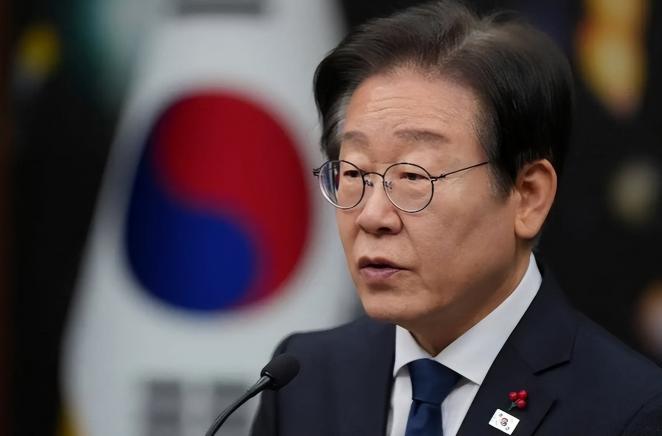 尹锡悦的首次量刑，出乎所有人的意料，李在明最后关头网开一面？2025年12月