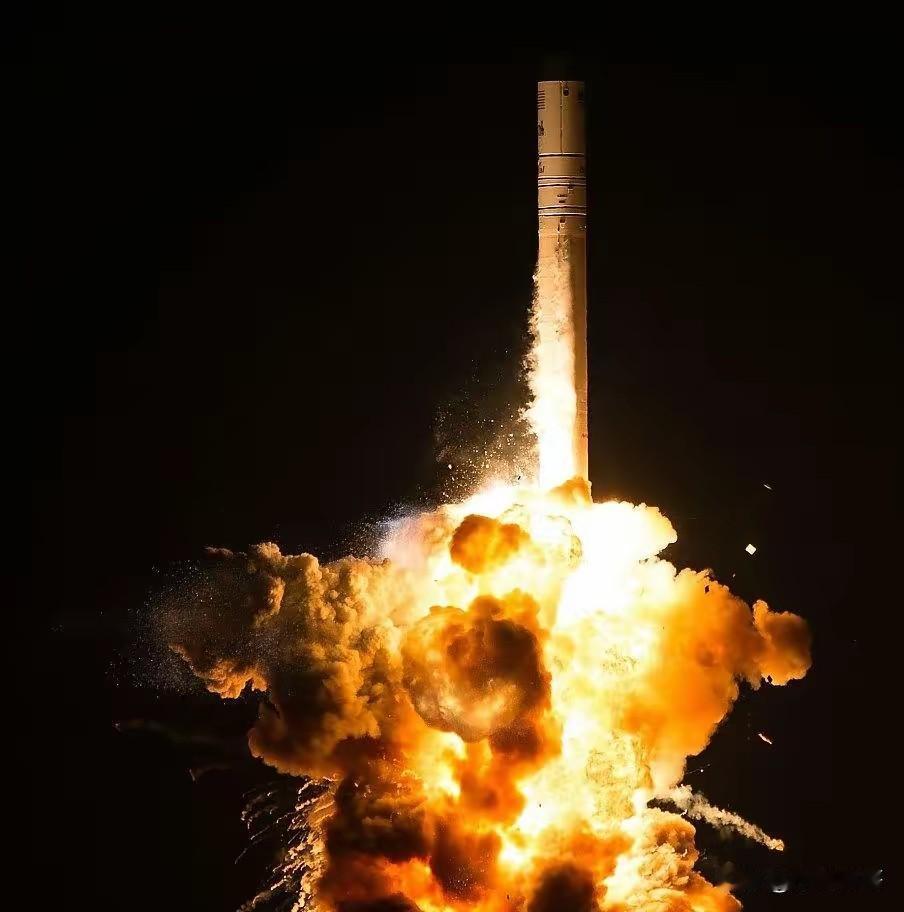 西昌和酒泉，一天内，火箭发射都未成功。航天被称作尖端领域，可连续失利，让人怀