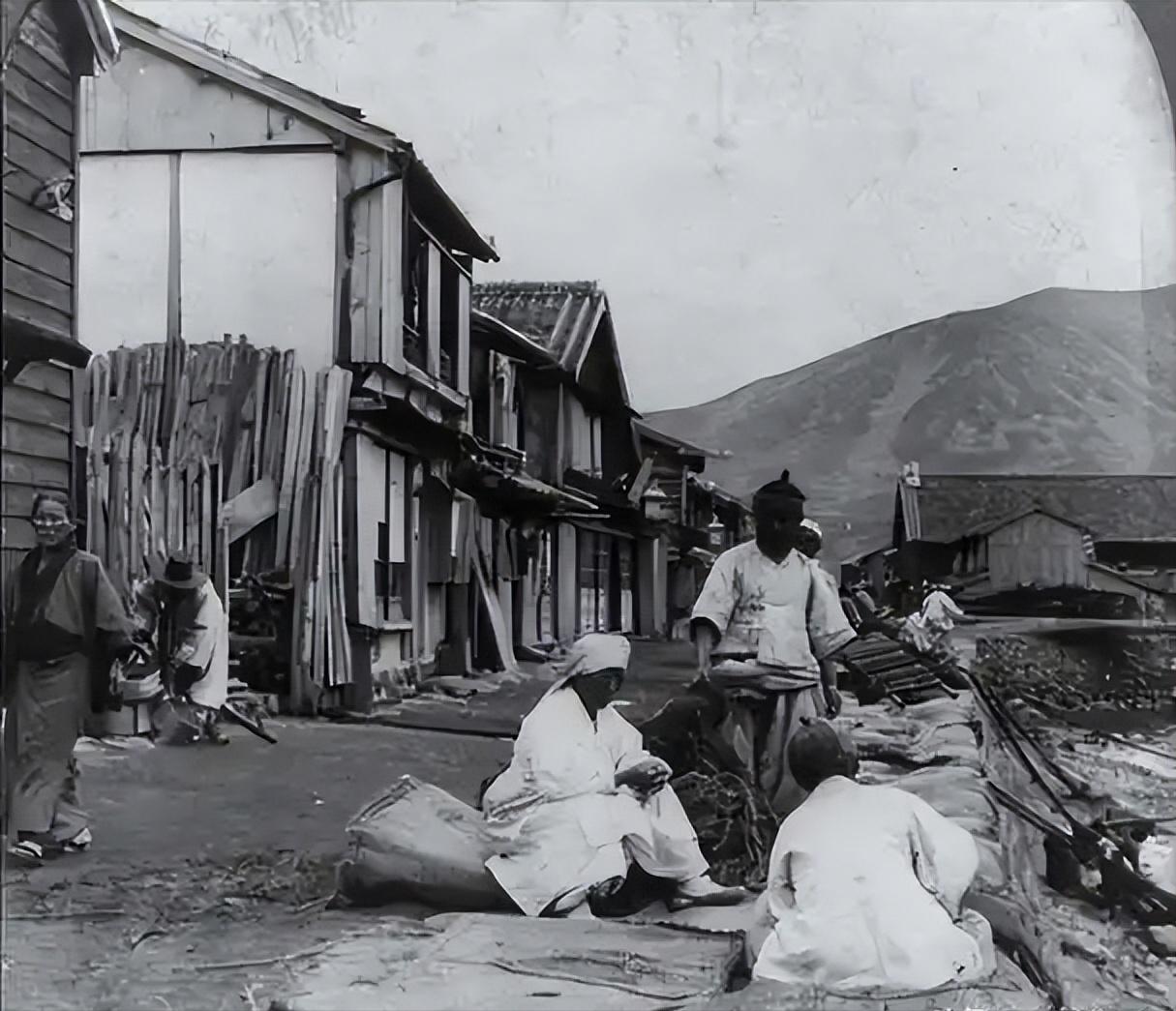 有人问，为啥韩国网友下场了，开始纪念大明了。朝鲜，作为中国的附属国，始终在历