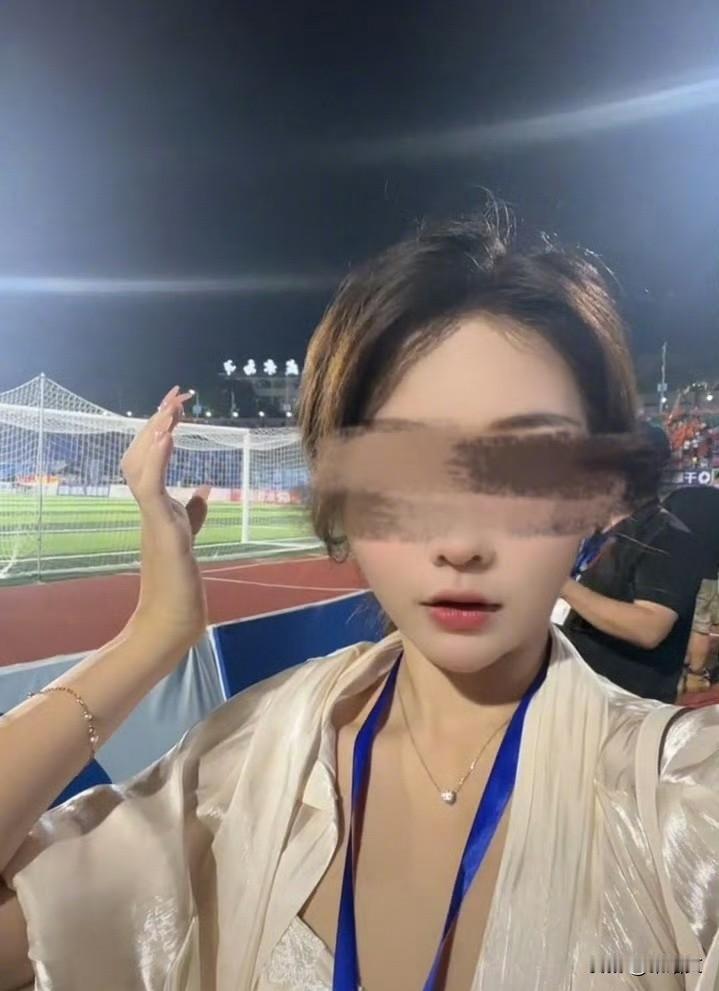 永州29岁女主播遭“索命快递”！拿起来就炸，凶手她竟认识？湖南永州出了档吓