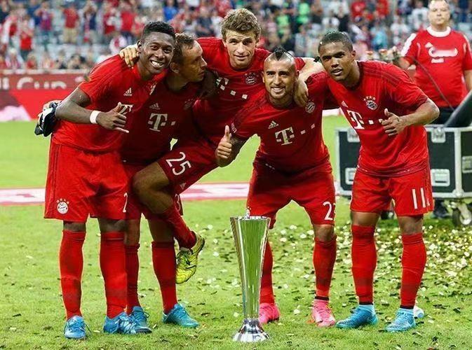 21世纪，拜仁哪几个赛季是被动夺冠的？如果你是德甲球迷，你最希望谁夺冠，为啥拜