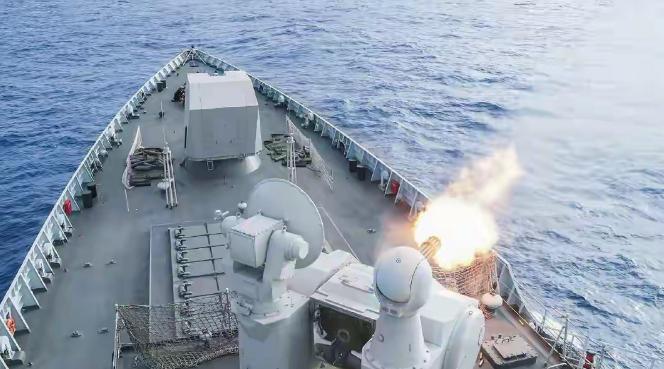 中国055编队正逼近伊朗？2月10日，美国的《军事观察》声称在阿曼海和北印度洋海