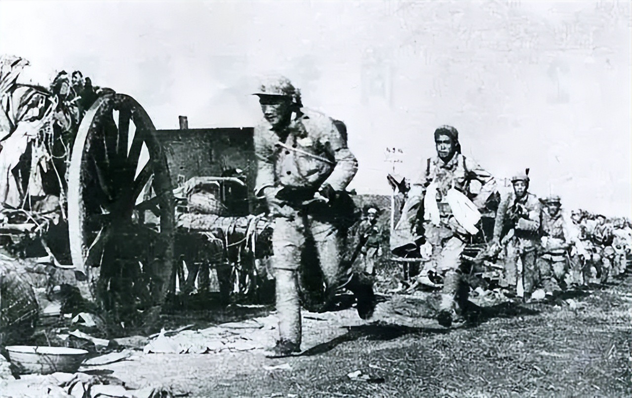 1947年，国军师长李铁民在覆灭前，竟下令将一百多名地下党全部杀害，国军少将韩君