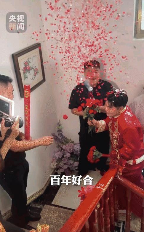 “这才是婚礼应该有的样子！”江苏连云港，新郎上门接亲，想过被堵门刁难，但女方家的