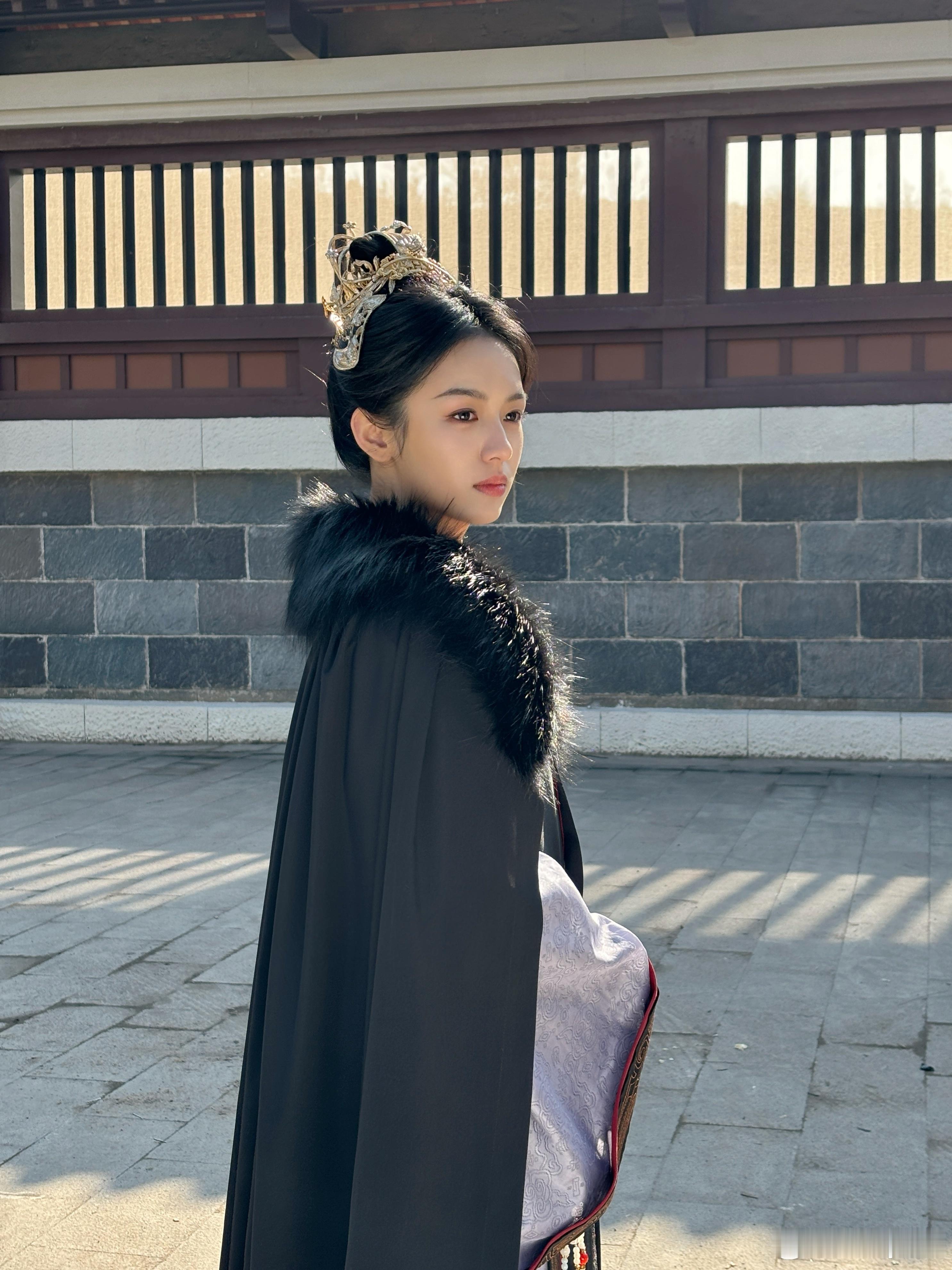 周也女人不坏我不爱周也​​​