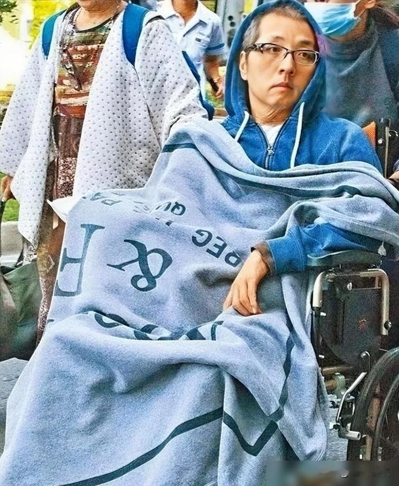 别急着骂袁惟仁的儿女，这潭水，比你看到的深多了。兄弟们仗义，组基金每月凑4万