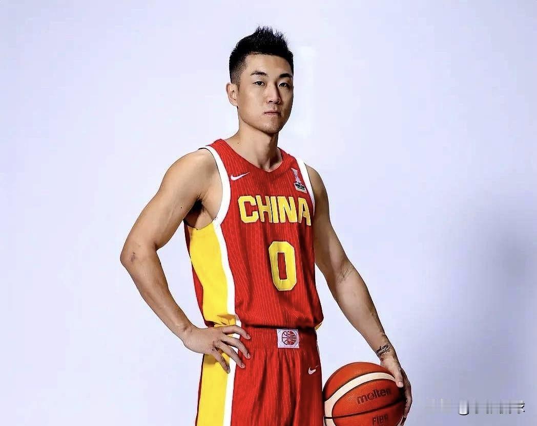 热身赛4连胜！男篮75-72险胜波兰，本场比赛表现最差的3位球员。1、廖三宁