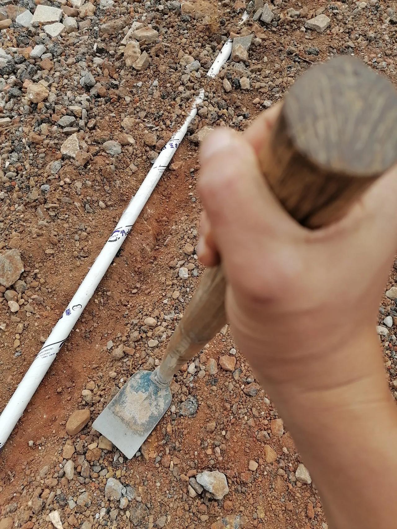 大家好，我是水电工星仔，做工地发没发现，一般工地有领导检查，不管你愿不愿意，都会