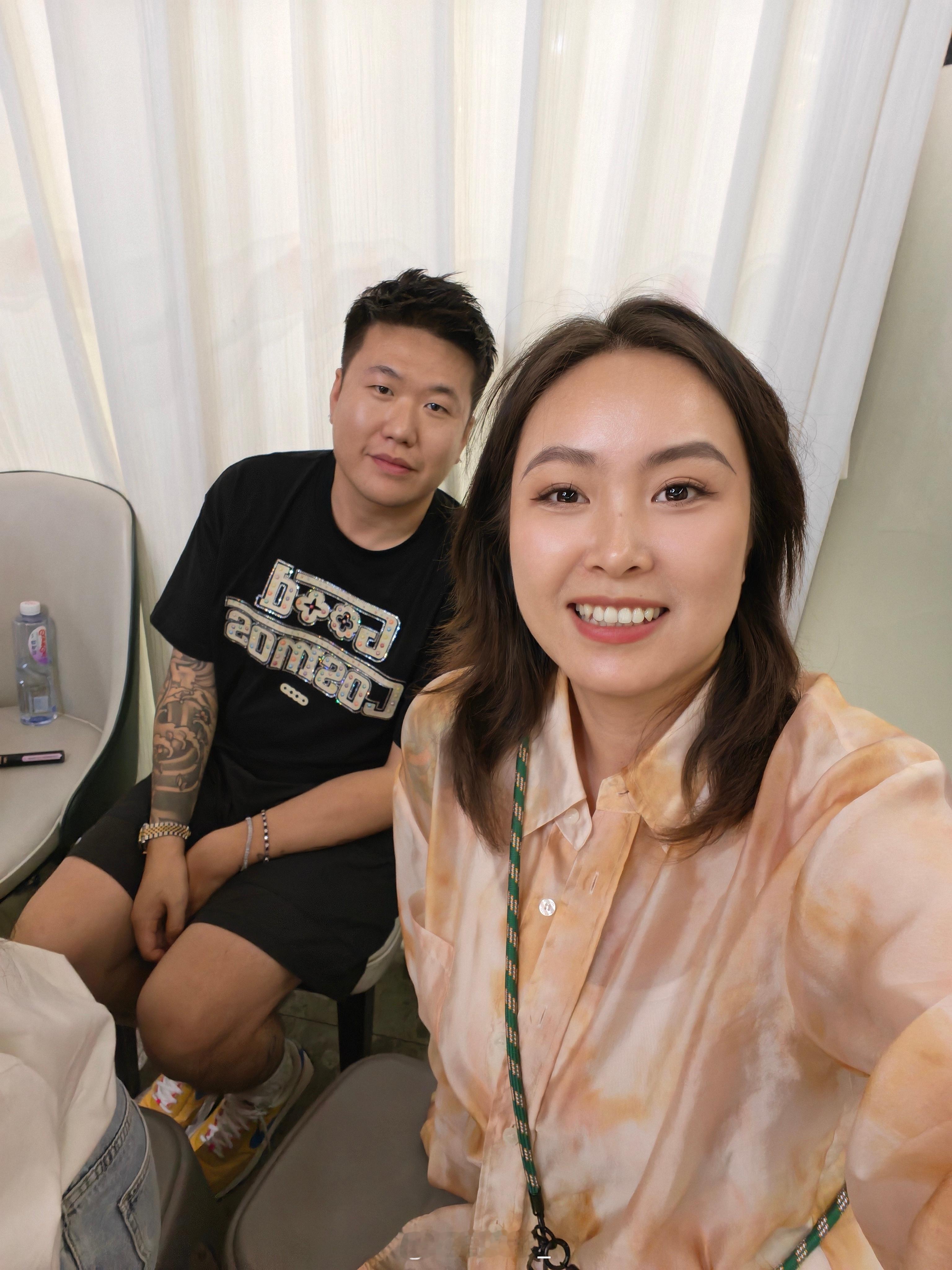 缓了一天，终于是稍微恢复一点元气了～每次车展都身心俱疲，好在偶遇了不少盆友，老友