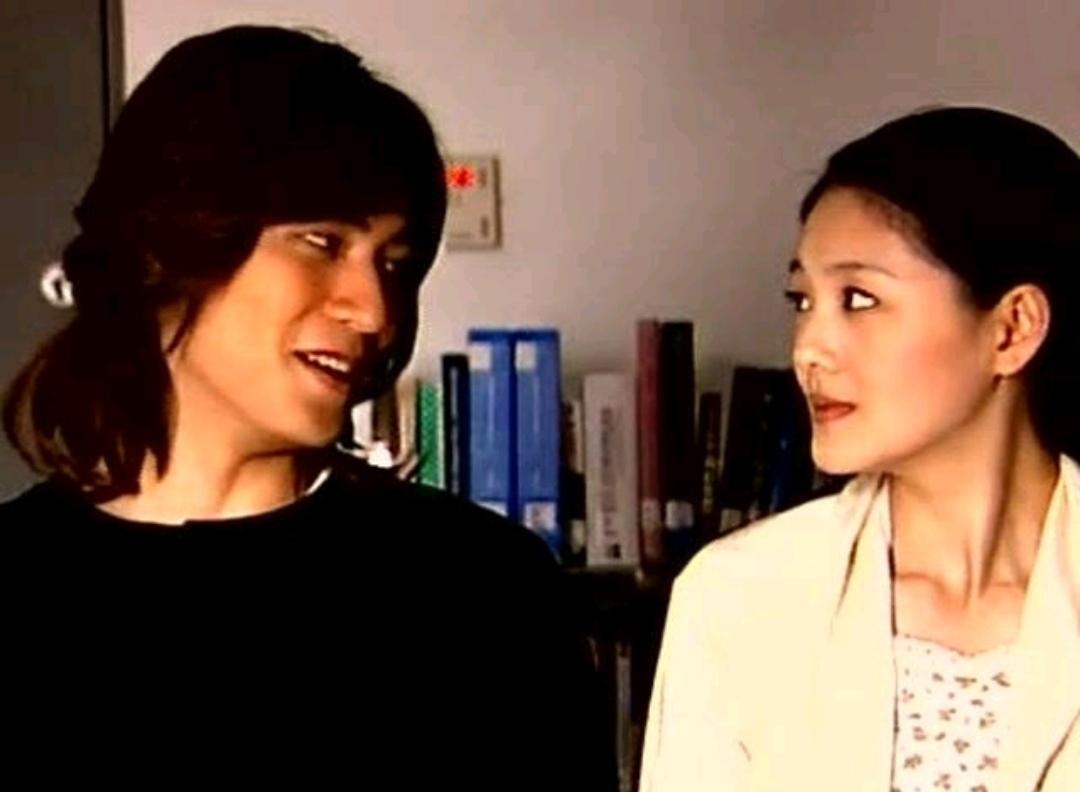 眼神是骗不了人的，当年大S和周渝民，如果不是真心深爱彼此，绝对不会有那样甜蜜又深