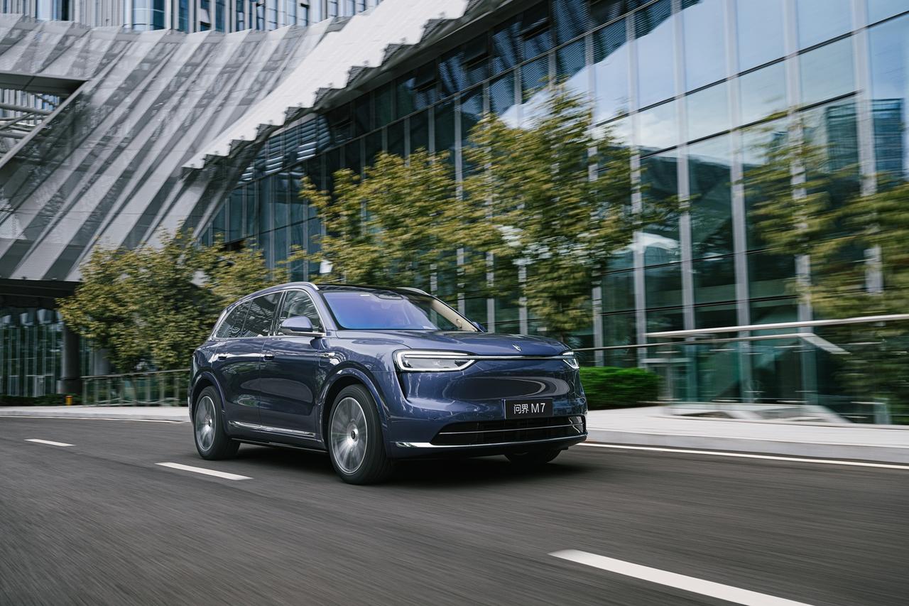 口碑裂变才是真赢家，全新问界M7靠车主圈粉现在买中大型SUV，越来越多人信“车