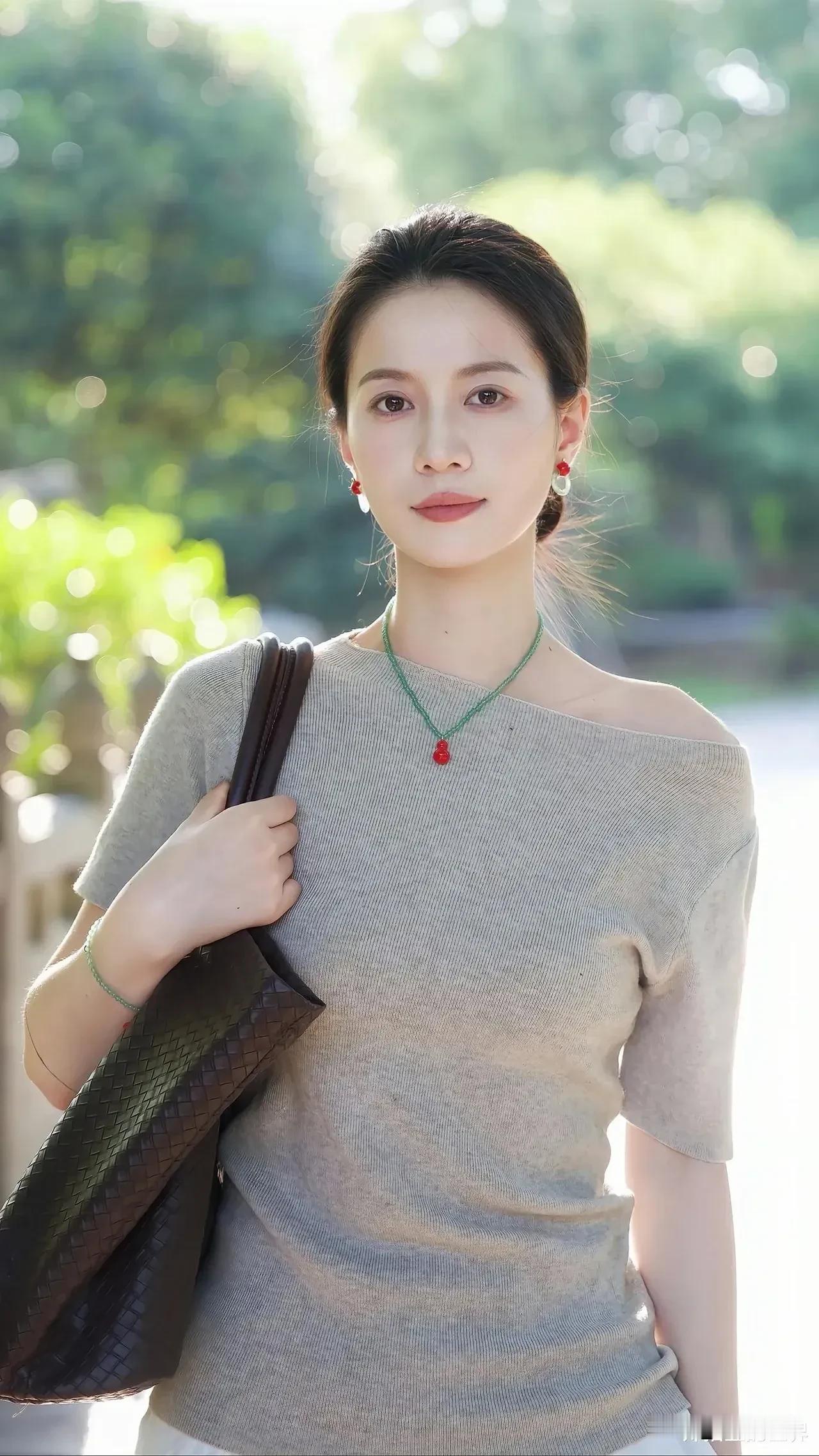 来了不想走的城市——眉山东坡区。美景、美食、文化，遇见东坡，遇见美好。