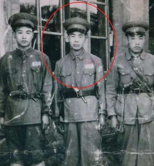 1948年，一个日本人冒充中国人并加入解放军，在辽沈战役中屡次立功，还参加了抗美