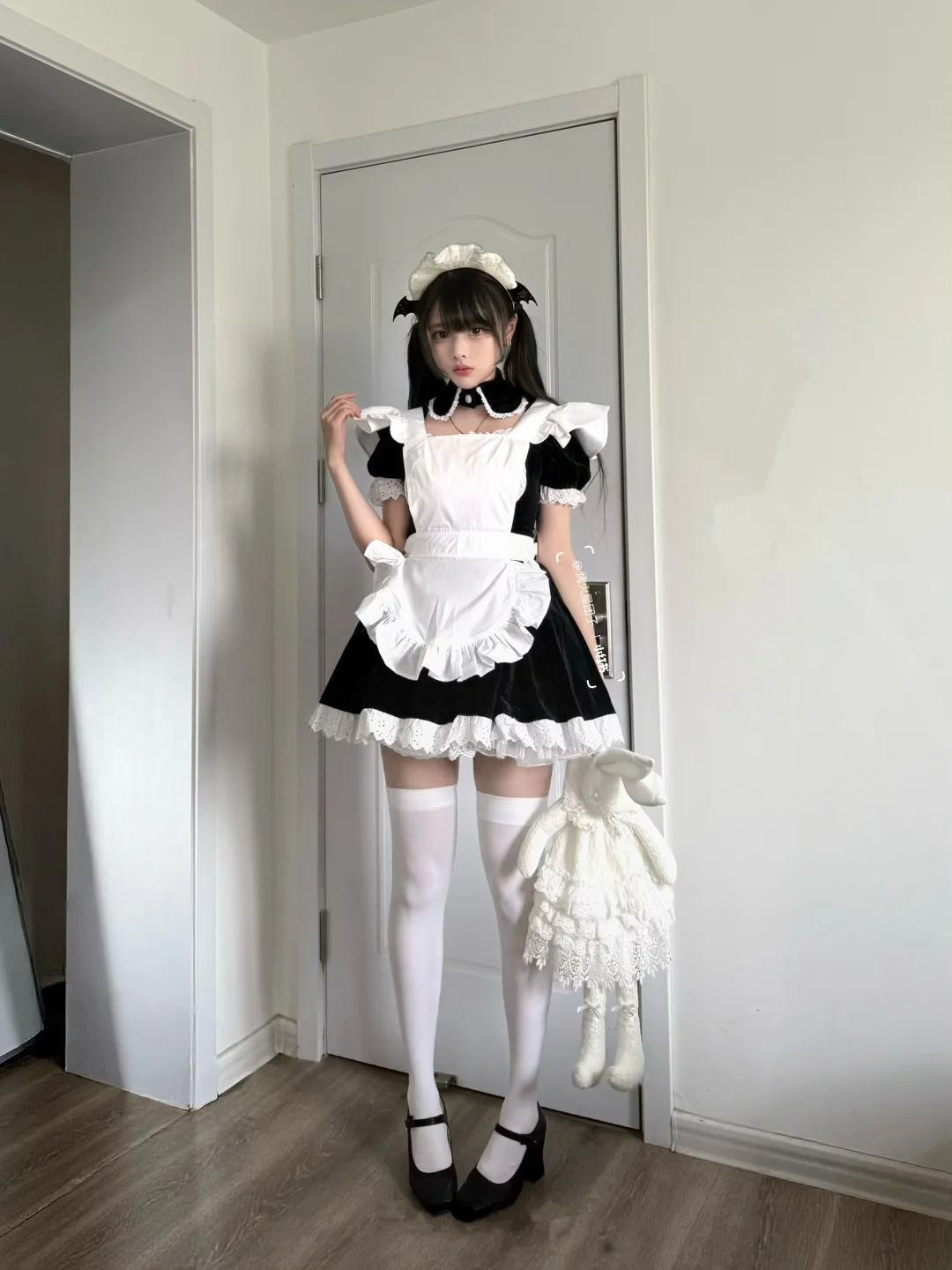 大小姐，请问您有什么吩咐