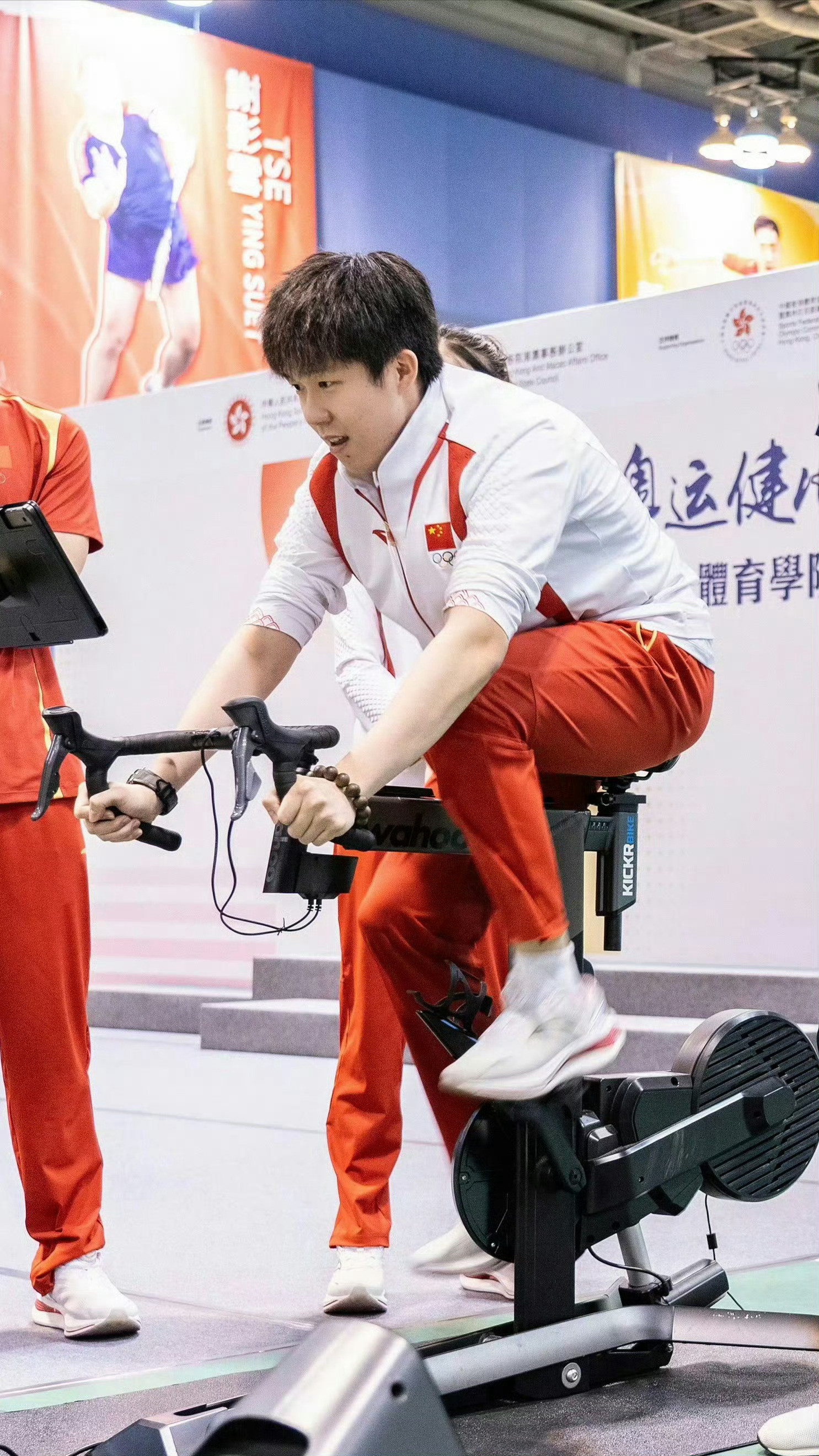 逼我试毒，神农尝百草也没这么尝的啊幽默风趣又可爱的男孩子王楚钦王楚钦加油©️2