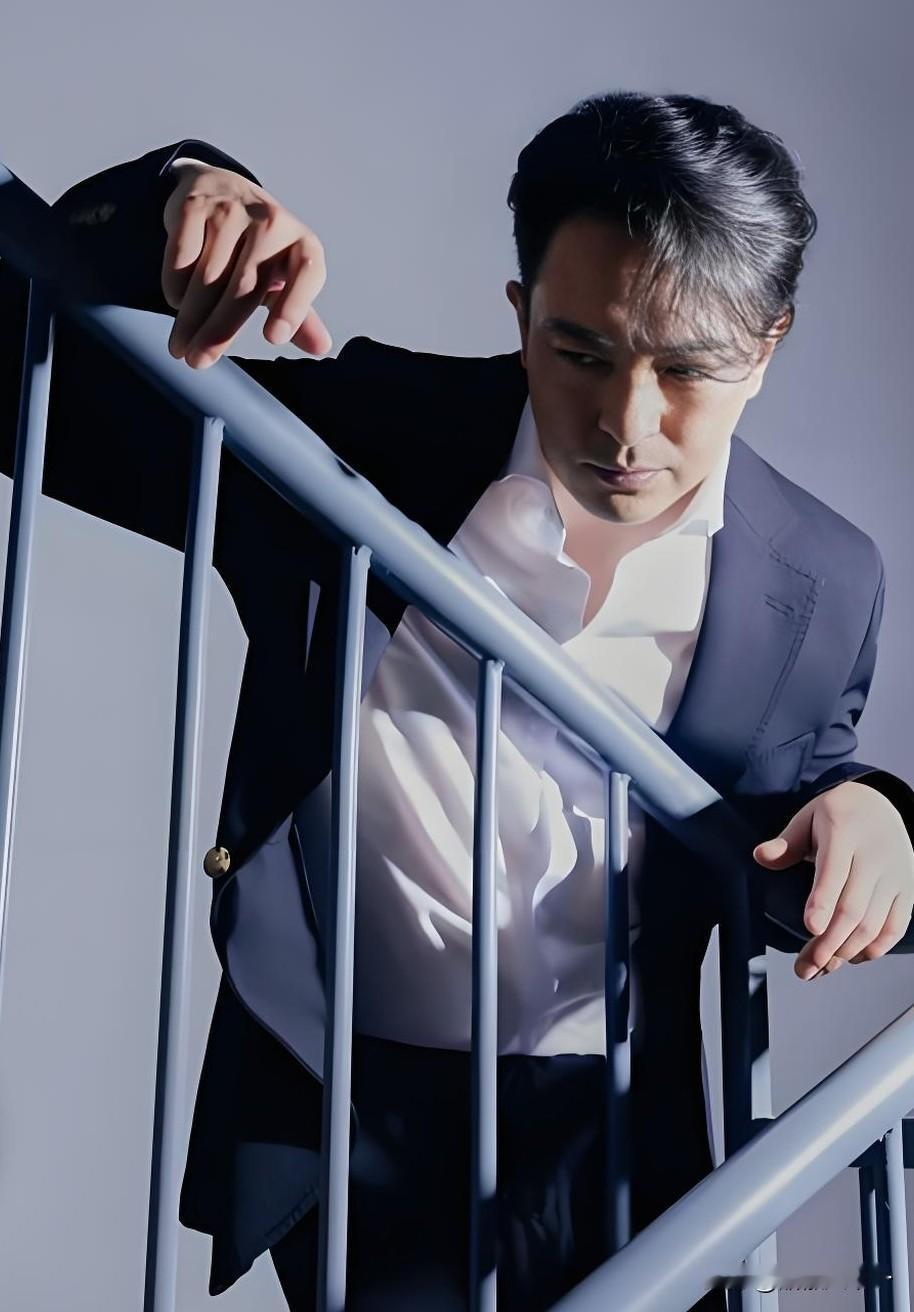 演李景福这演员富大龙，我发现他身上有个挺玄学的地方，就凡是他演的剧无论是
