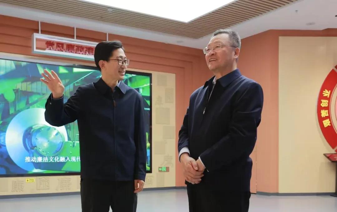 葛红林到酒钢集团调研