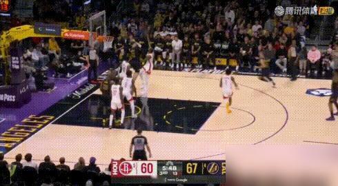 教练直接被赶出去！单节罚球15比6，你告诉我这球怎么打？火箭这比赛被安排得明明白